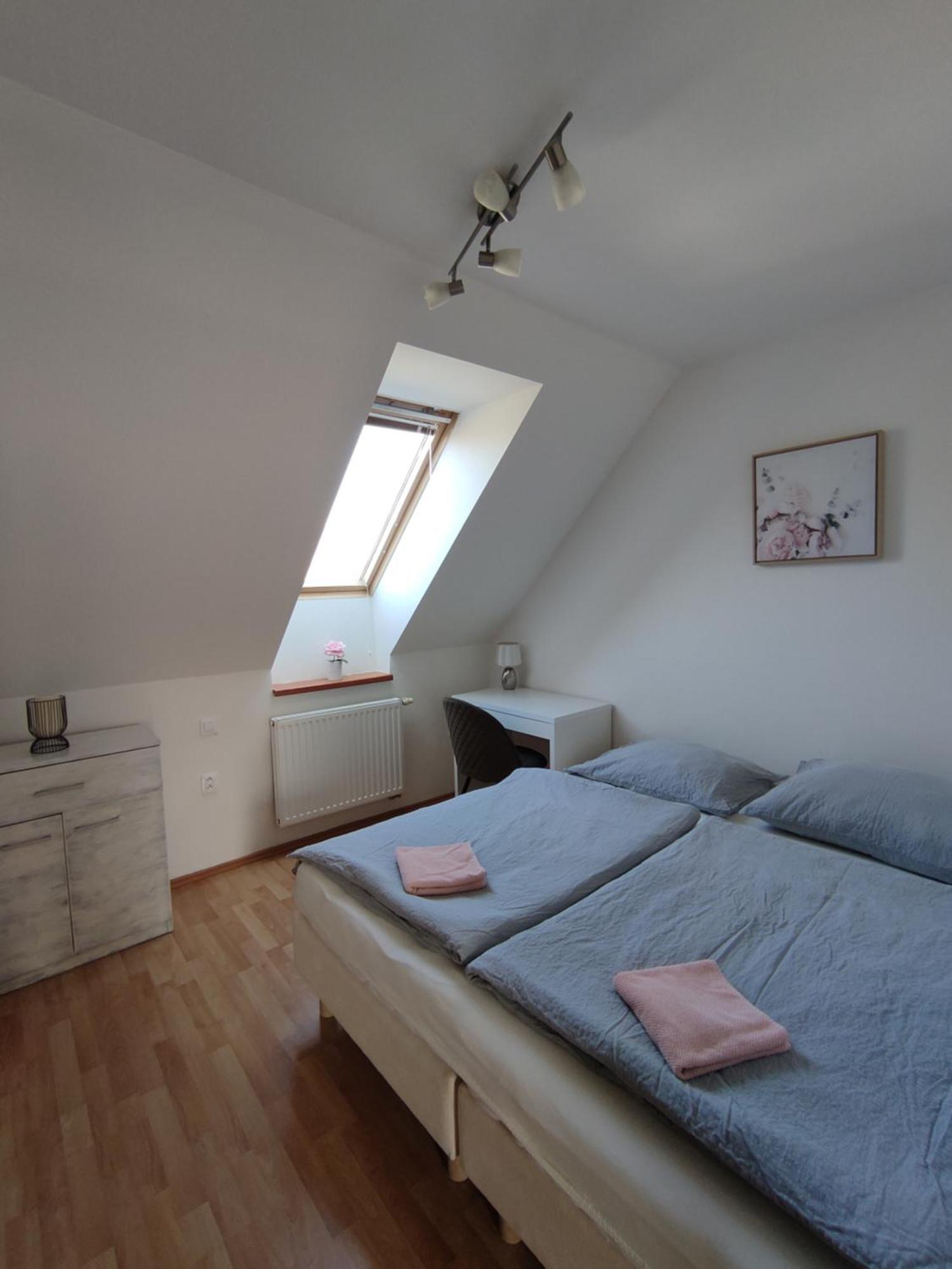 Ubytovani Ema Apartment วาลติตซา ภายนอก รูปภาพ
