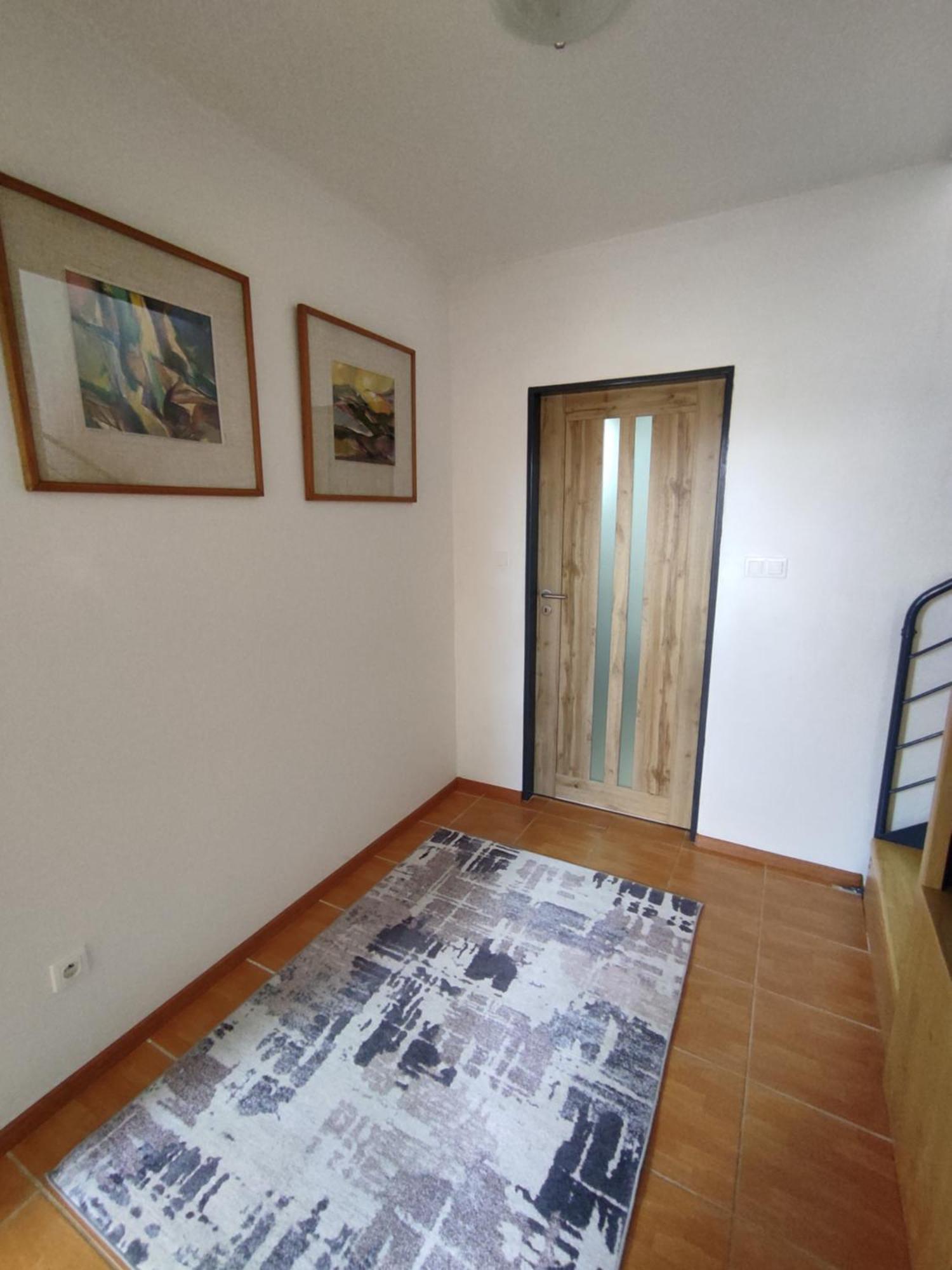 Ubytovani Ema Apartment วาลติตซา ภายนอก รูปภาพ